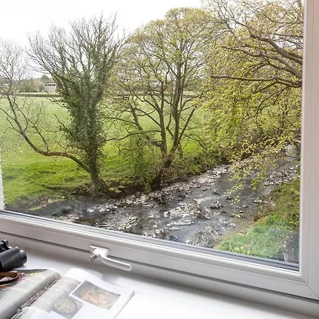 Apartament Upper Mint Mill: Superb New Riverside *